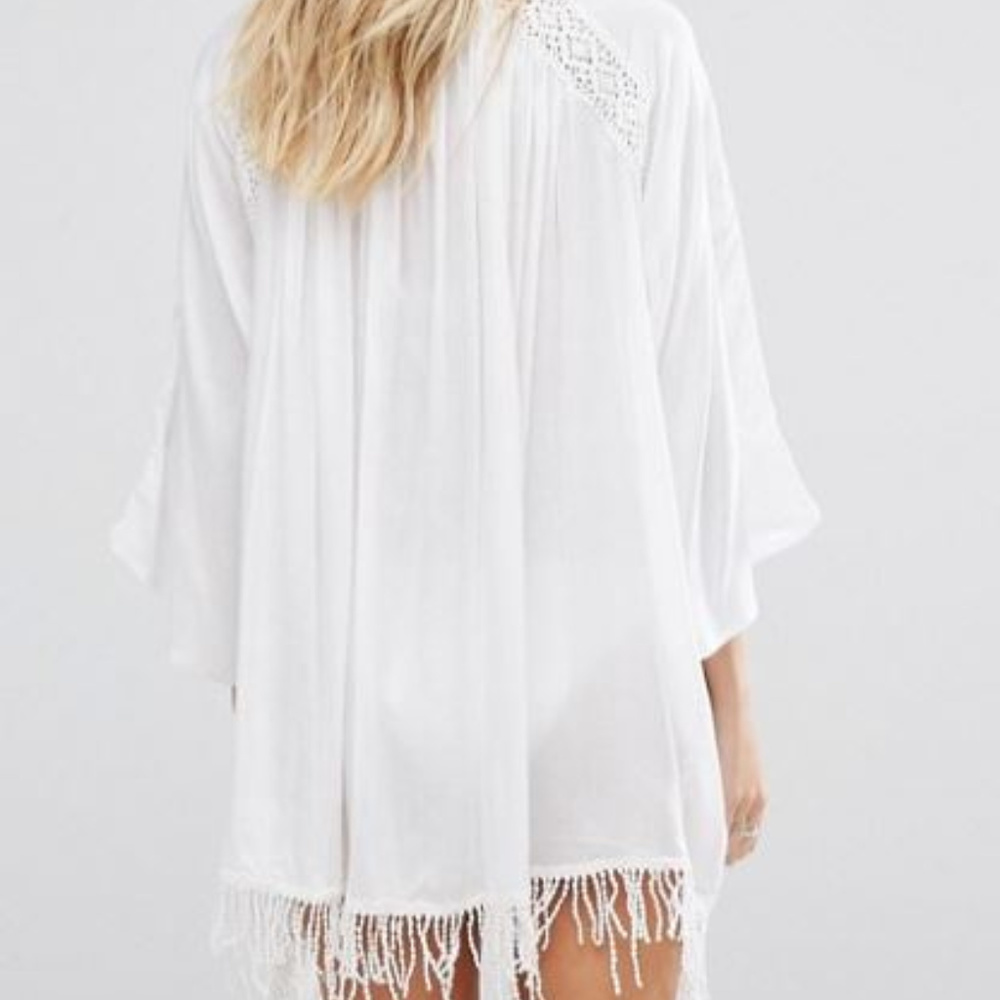 Akasa Crochet Insert Beach Kimono
